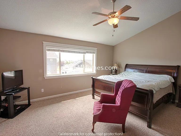 682 June Dr — Photo 11
