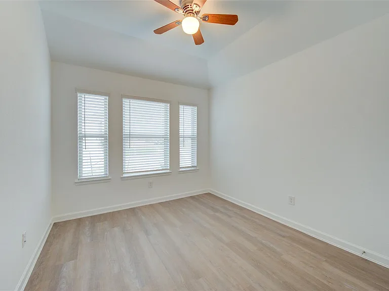 5607 Rock Head Ranch Trl — Photo 6