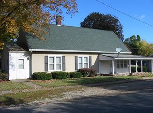 103 Lasalle St, Ladd, IL 61329