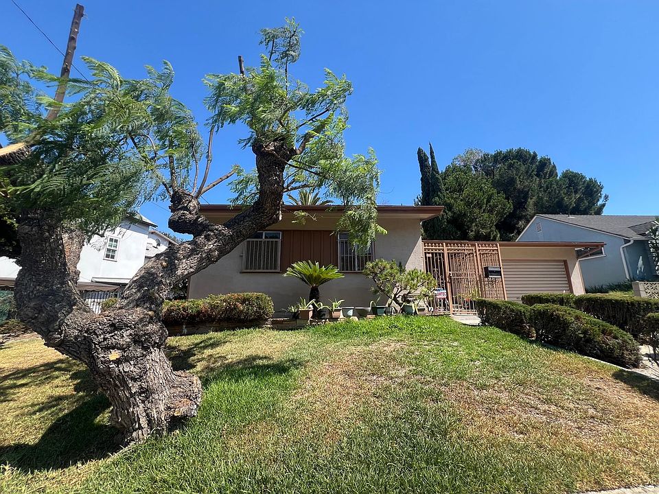 1st image of 662 Kempton Ave
