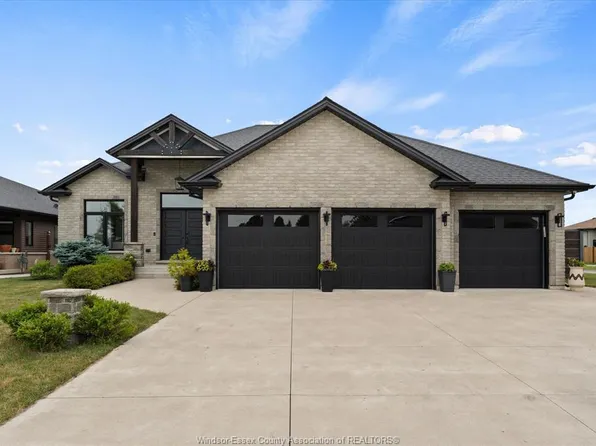 227 Meadowview Ave, Amherstburg, ON N9V 0G1
