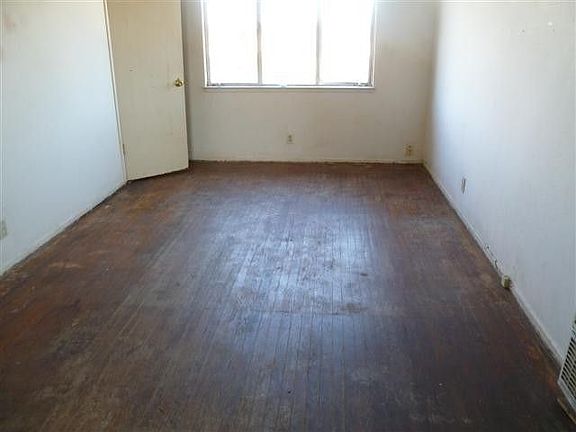 5th image of 249 S 8th St