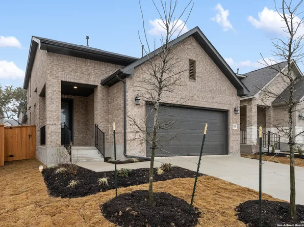 116 Baron Von Gator Dr, San Marcos, TX 78666