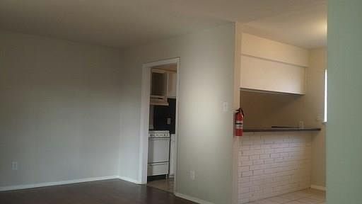 1st image of 3000 Carrolton St APT 6