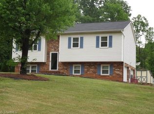 811 Shellhabour Blvd, Rural Hall, NC 27045