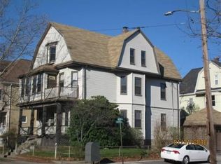 77 Dexter Ave, Watertown, MA 02472