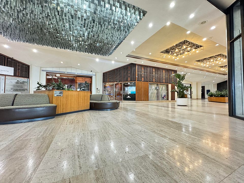 1st image of 801 Brickell Bay Dr APT 365