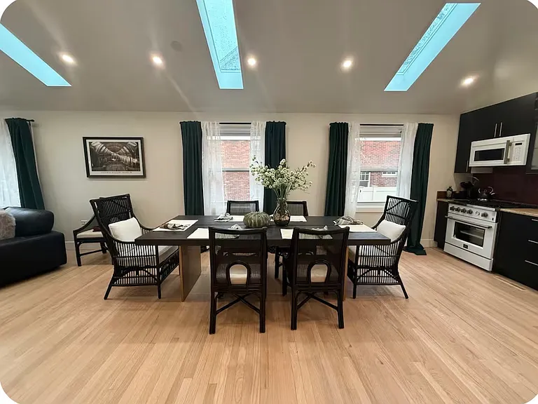 101 N Yale Ave — Photo 10