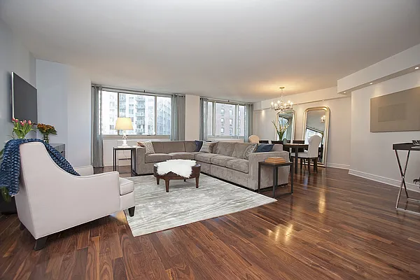 Sold by BLU Real Estate | media 3