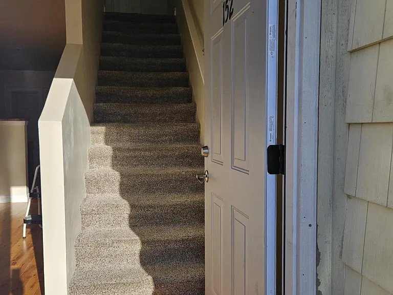 152 Lone Tree Dr NE #152 — Photo 2