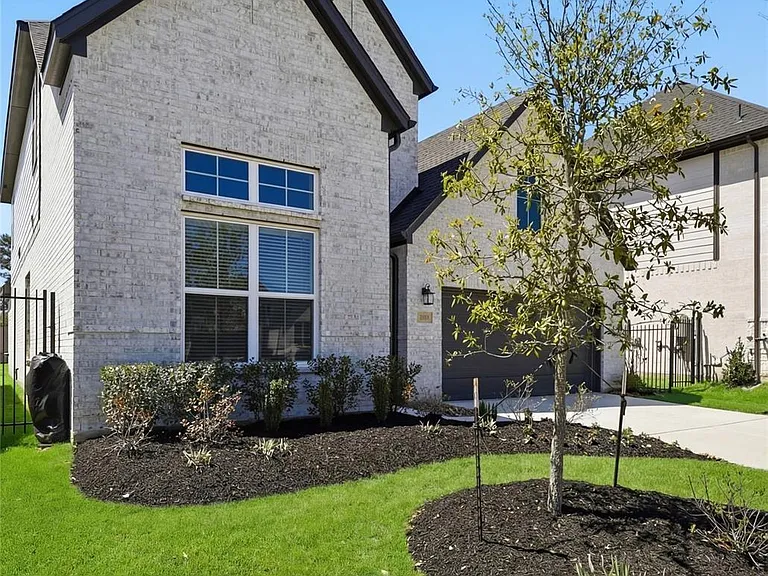 26923 Arethusa Ct — Photo 2