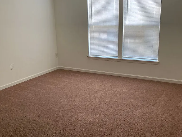 301 Victory Gallop Ct — Photo 15