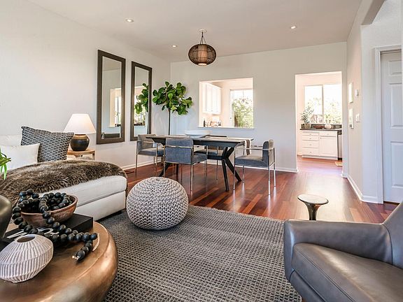 4th image of 12 Highcrest Ln