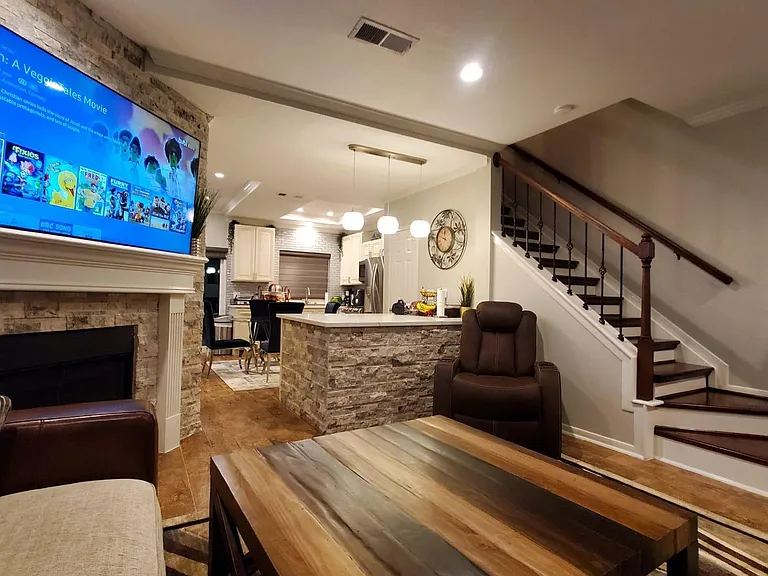 2910 Grants Lake Blvd #1602 — Photo 3