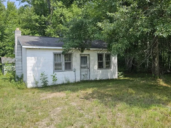 1849 E M 61 Rd, Gladwin, MI 48624