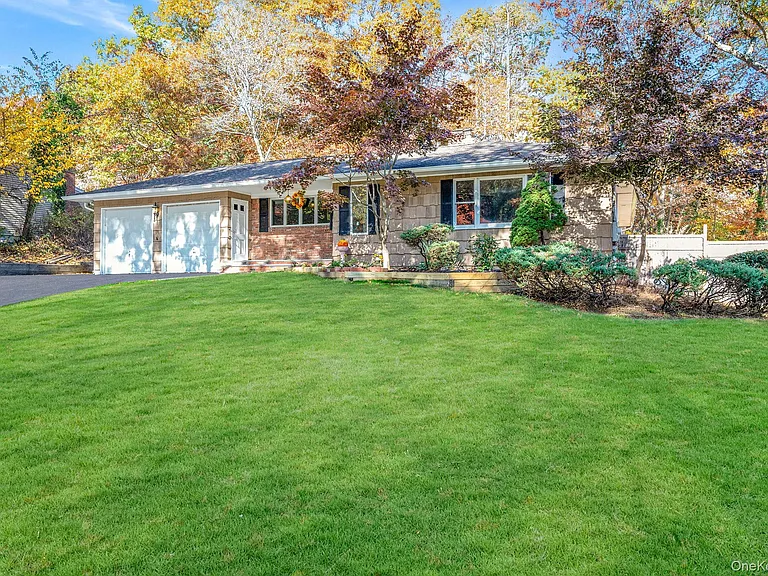 23 Princeton Dr — Photo 4