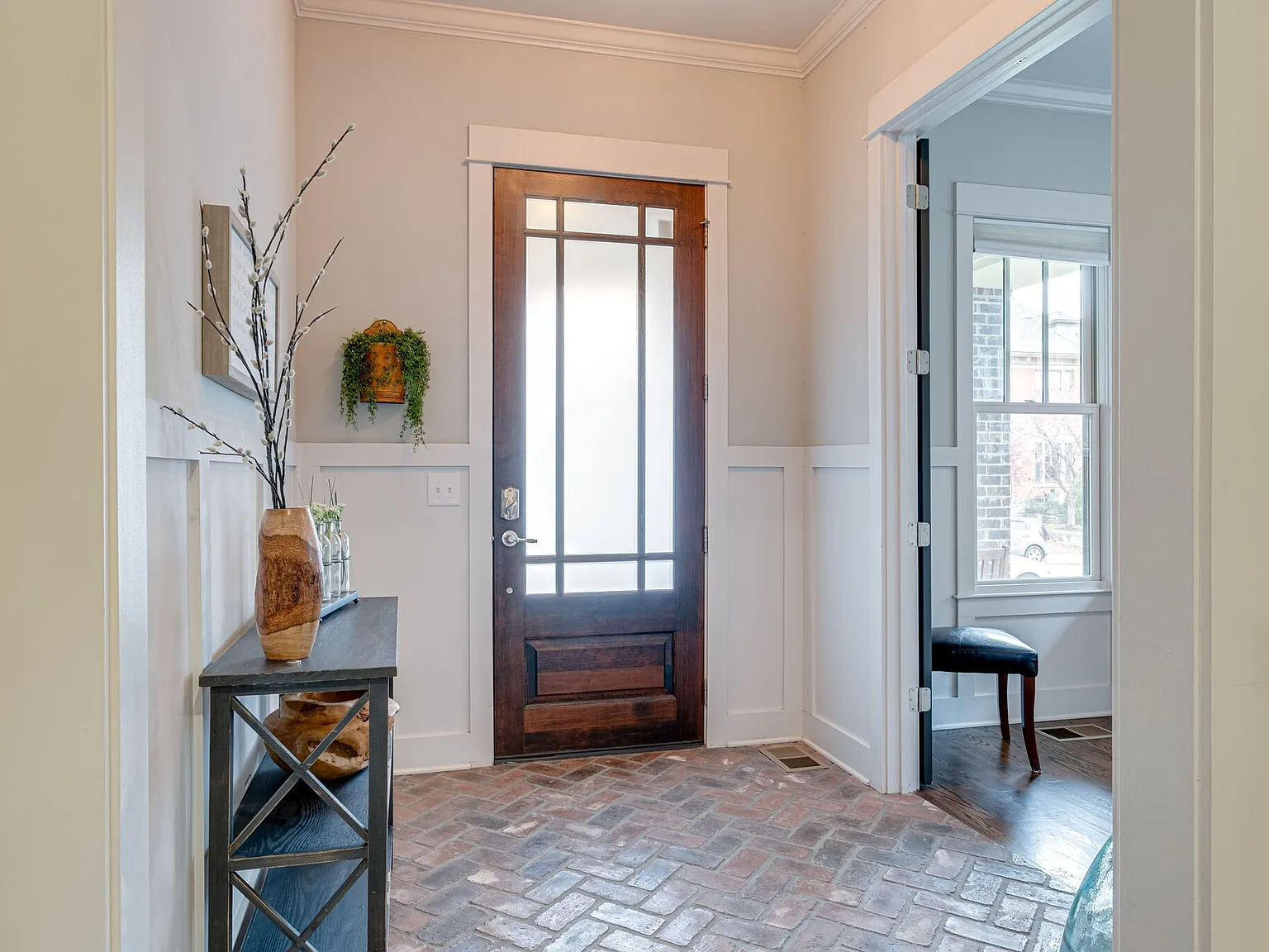 4 bed, 2728 sqft, $5,000 — Photo 4
