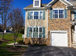 1 Case Ct, Monroe, NY 10950