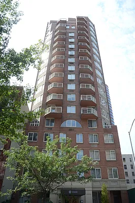 Rented by Corcoran | media 9