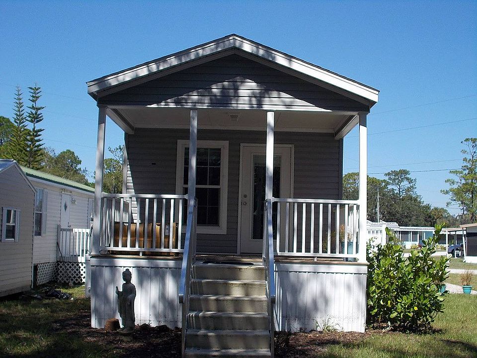 1st image of 2586 La Plaz Dr