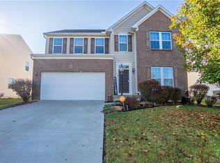 1286 Artesian Ln, Fairborn, OH 45324