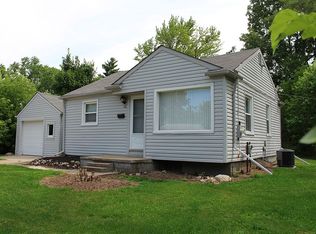 52 Crescent Dr, Pontiac, MI
