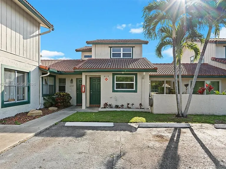 4119 Coral Springs Dr #C6 — Photo 11