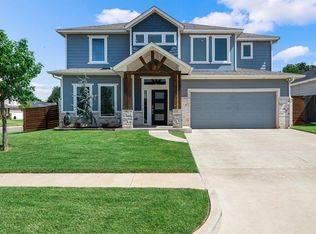 633 NW 183rd St, Edmond, OK 73012