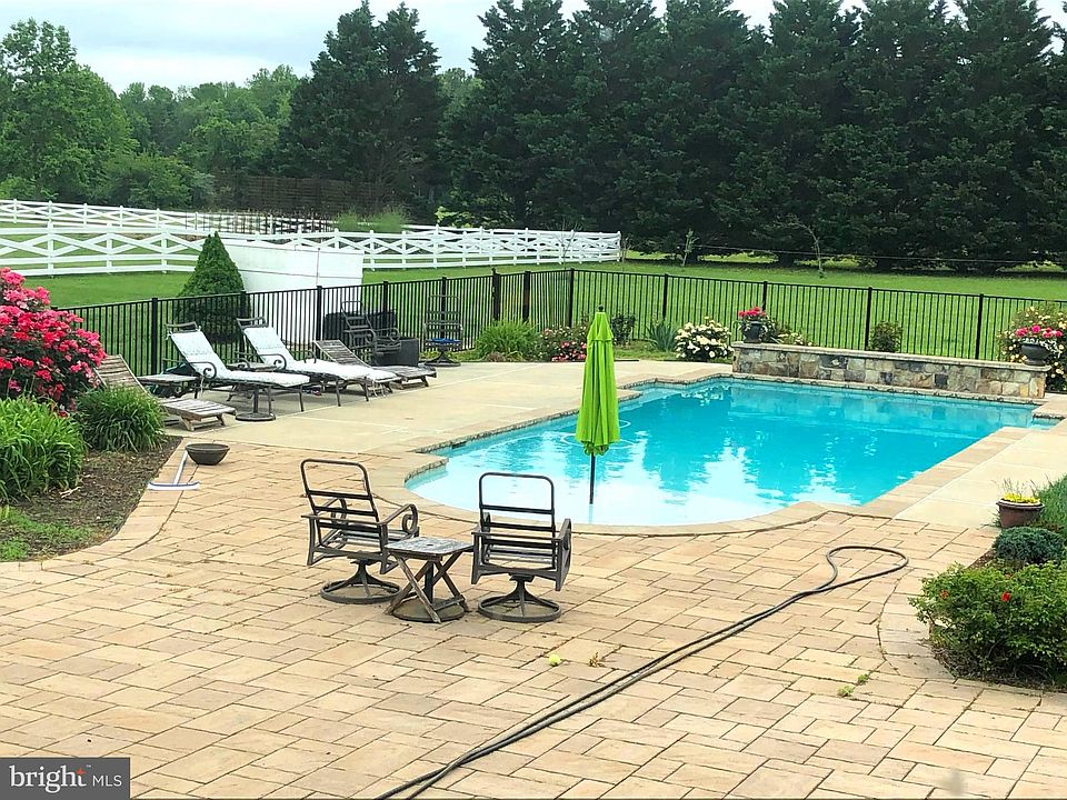 2 King Grant Fredericksburg, VA, 22405 Apartments for Rent
