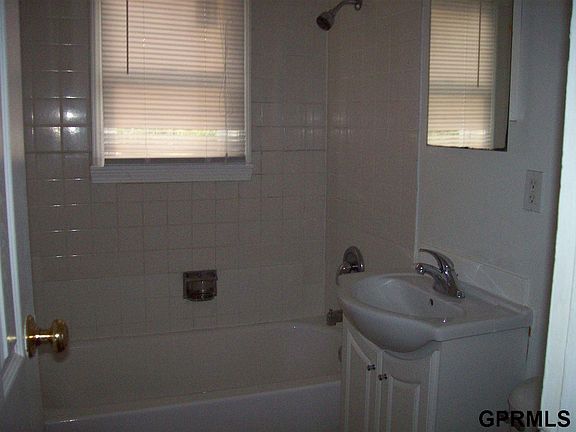 2nd image of 7406 S 77th Ave