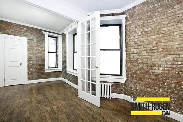 Rented by R New York | media 9