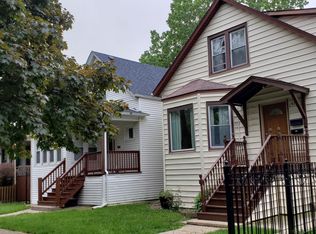 4114 N Troy St #2, Chicago, IL 60618