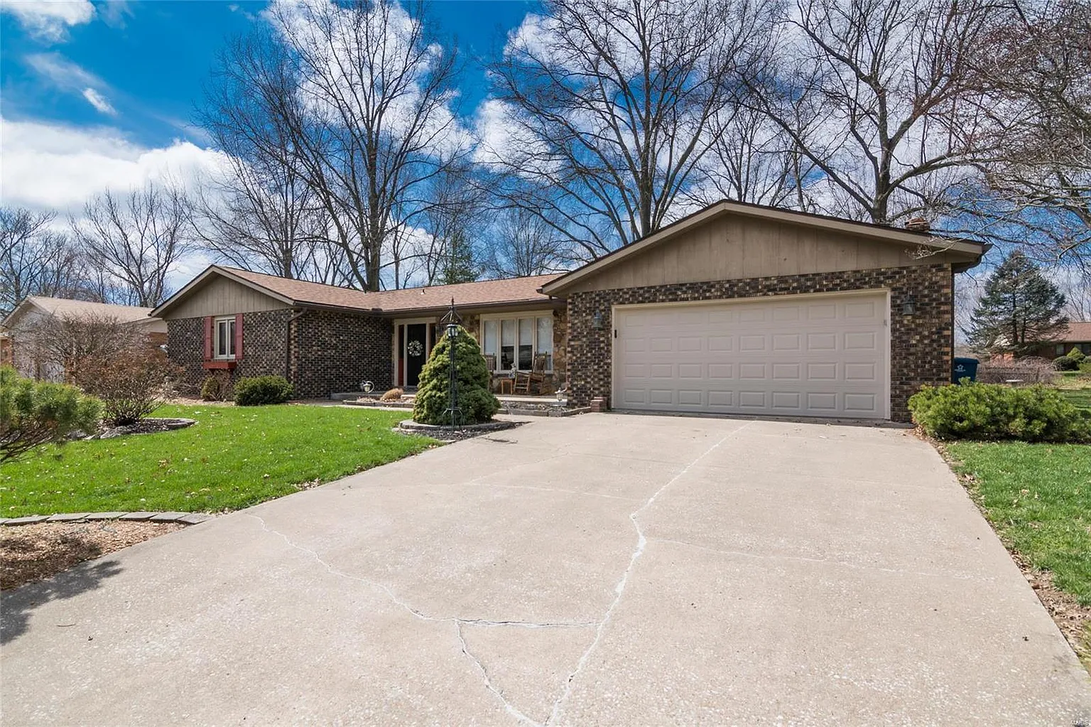 48 Glen Echo Dr photo 1
