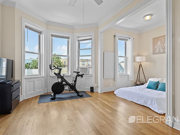3rd image of 32-23 38th St #3