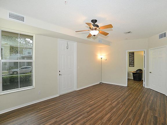 Home For Sale In Abacoa