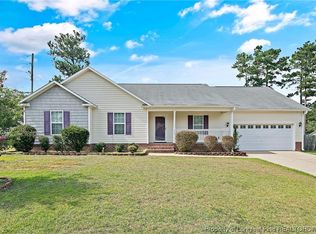 119 Autumn Ln, Raeford, NC 28376