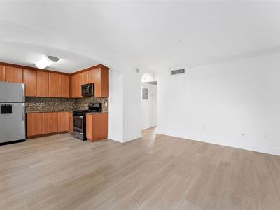 3245 Virginia St APT 55, Miami, FL, 33133