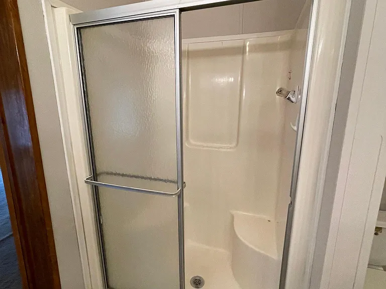 122 Fielding Ln — Photo 17