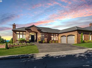 1930 NW Cedar Ridge Dr, Portland, OR 97229