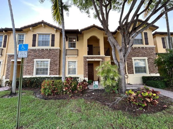 9257 SW 227th St UNIT 26