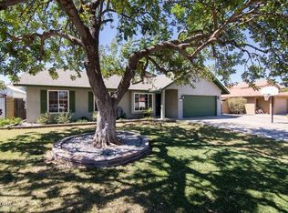 4845 W Gelding Dr, Glendale, AZ 85306