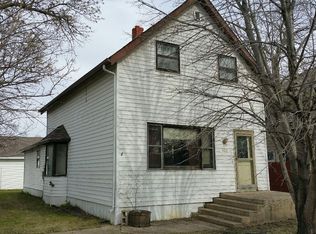 603 Oak St, Lisbon, ND 58054