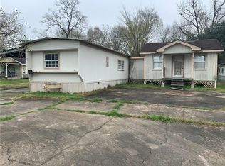 208 Reeves Rd, Lake Charles, LA 70611