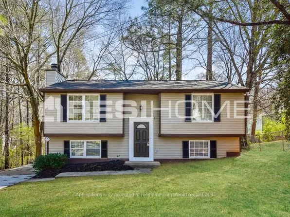 2084 Kimber Trl, Stone Mountain, GA 30088