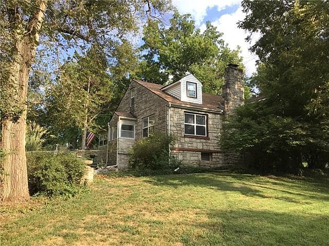 1st image of 2935 N 59th St