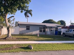 6708 Raleigh St, Hollywood, FL 33024