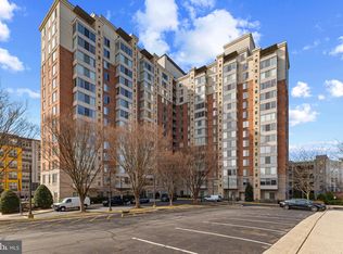 2726 Gallows Rd APT 205, Vienna, VA 22180