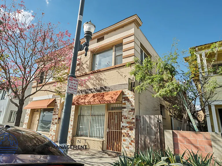 1141 Pine Ave — Photo 20