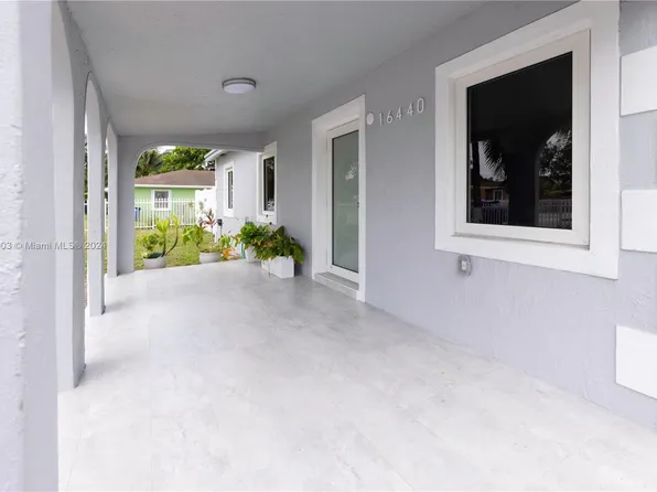 16440 NW 17th Ct, Miami Gardens, FL 33054