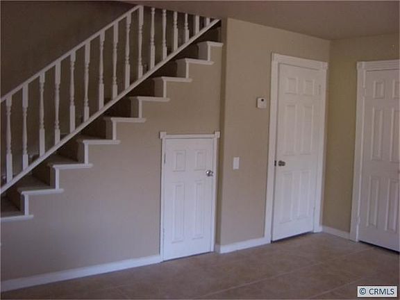 4th image of 15118 Grayland Ave